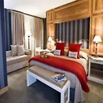 Royal Rochebrune Hotel 3*