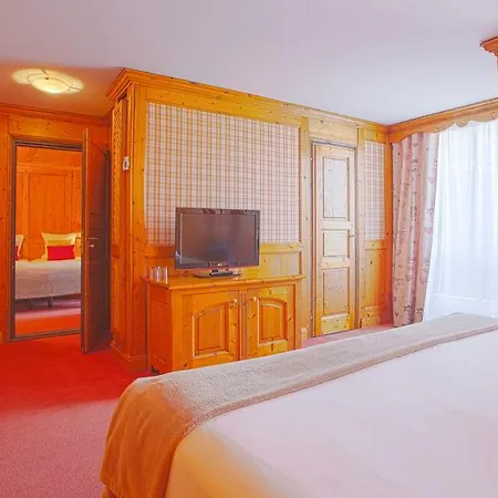 Отель Royal Rochebrune Межев