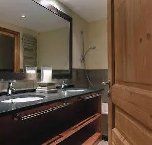 Royal Rochebrune Отель Межев