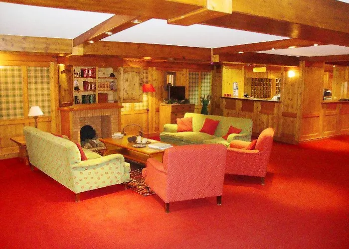 Hotel Royal Rochebrune 3*