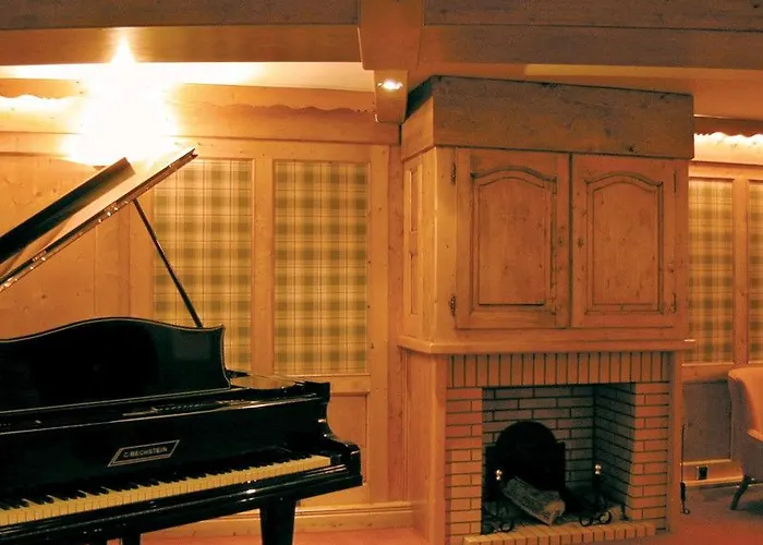 Royal Rochebrune Hotel 3*